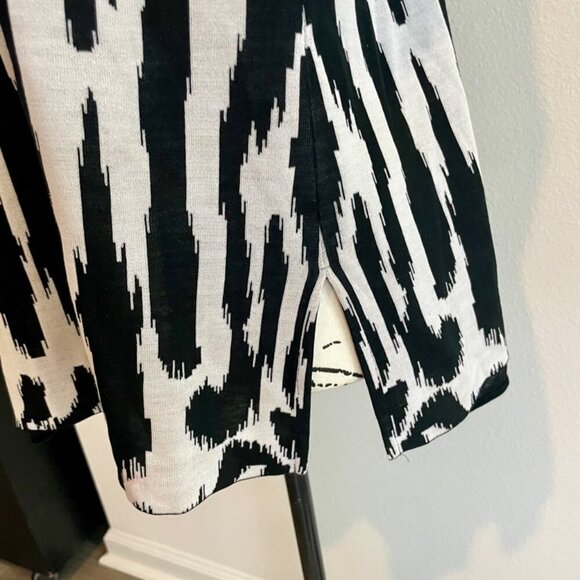 MING WANG ANIMAL PRINT MID LENGTH SCOOP NECK KNIT TANK TOP Sz M SOPHISTICATED - Picture 7 of 15